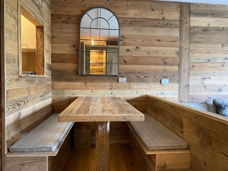 Incantevole Appartamento Stile Chalet Breuil Cervinia Exterior photo