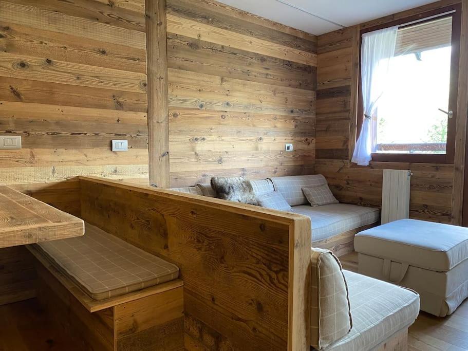 Incantevole Appartamento Stile Chalet Breuil Cervinia Exterior photo